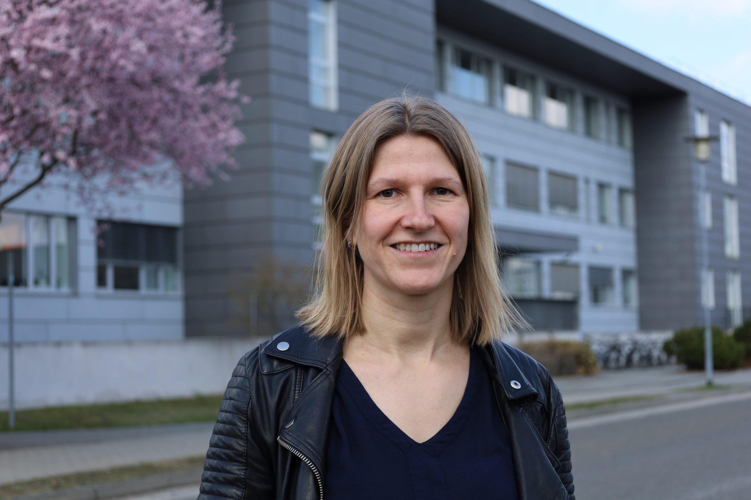 Mit Vorfreude auf die neue Professur: Prof. Dr. Jeannine Schübel an der Medizinische Universität Lausitz - Carl Thiem.
